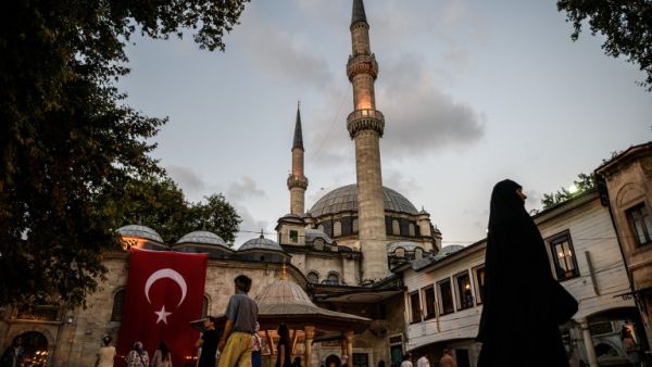 A Turkish national flag is seen on Eyup sultan mosque on July 26, 2016 in Eyup district in Istanbul, following the failed military coup attempt of July 15. (AFP/Ozan Kose) A Turkish national flag is seen on Eyup sultan mosque on July 26, 2016 in Eyup district in Istanbul, following the failed military coup attempt of July 15. (AFP/Ozan Kose)