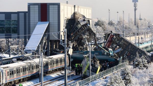 Nine people were killed and nearly 50 injured in this train accident in Turkey's Ankara. (ADEM ALTAN / AFP)
