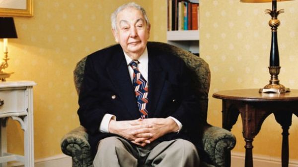 Osman Bayezid Osmanoglu, the last head of the House of Osman. (File photo)