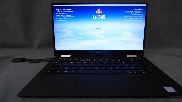 يمكن للمسافرين، الذين يقومون بتسليم أجهزة الكمبيوتر الشخصية الخاصة بهم إلى موظفي الخطوط الجوية التركية المعتمدين قبل رحلتهم