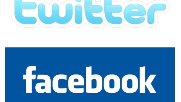 كثيرا من المسؤولين لا يستخدمون الأجهزة المتطورة، (الهواتف النقالة أو الكمبيوتر)