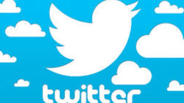 تنفي روسيا أي نشاط كهذا وينفي ترامب أي تواطؤ 