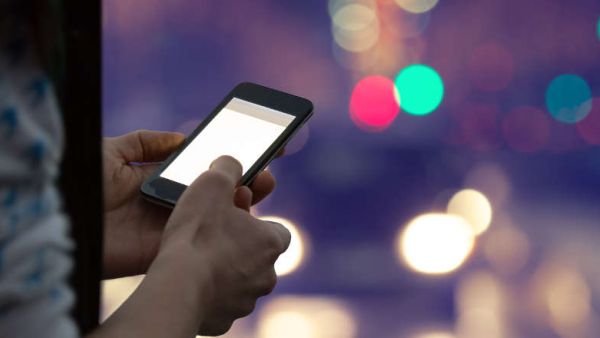 Is Technology changing Ramadan habits? The use of Facebook suggests so.