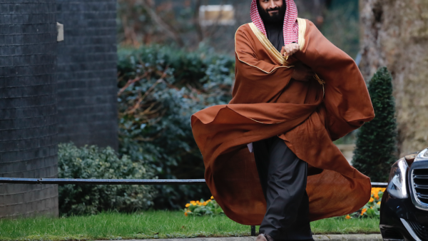 In this file photo taken on March 7, 2018 Saudi Arabia's Crown Prince Mohammed bin Salman arrives for talks at 10 Downing Street, in central London. (AFP/TOLGA AKMEN/File) 