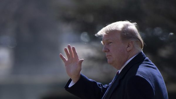 US President Donald Trump waves as he departs the White House in Washington, DC, on February 8, 2019. (AFP/ File Photo)