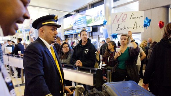 Protestors gather at Los Angeles International airport's Tom Bradley terminal to demonstrate against President Trump's executive order effectively banning citizens from seven Muslim majority countries. (AFP/Konrad Fiedler) Protestors gather at Los Angeles International airport's Tom Bradley terminal to demonstrate against President Trump's executive order effectively banning citizens from seven Muslim majority countries. (AFP/Konrad Fiedler)
