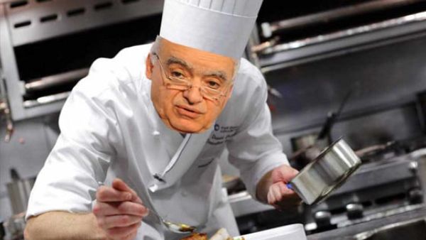 يا عمي عنا بيسموه طبيخ وفي ليبيا تطييب.. وأنا بحبش المعكرونة