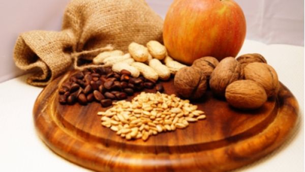 تحتوي المكسرات على مضادات الأكسدة والبروتينات 