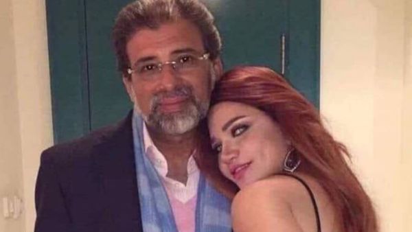 صورة متداولة فضحت الزواج السري بين ياسمين الخطيب والمخرج خالد يوسف