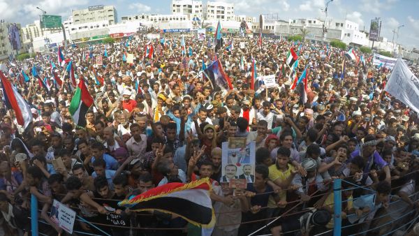 A pro-secession demonstration in Aden, Yemen, May 4 2017. (AFP/Nabil Hassan)  