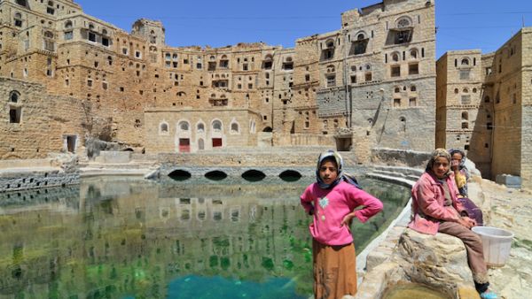 The grant focuses on the rehabilitation of water networks, distribution and drainage networks in Yemen and water supply stations to prepare them for civilian use. (Shutterstock)