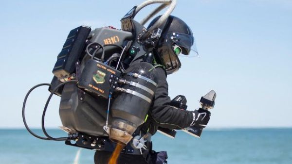 Jetpack racing (Twitter)