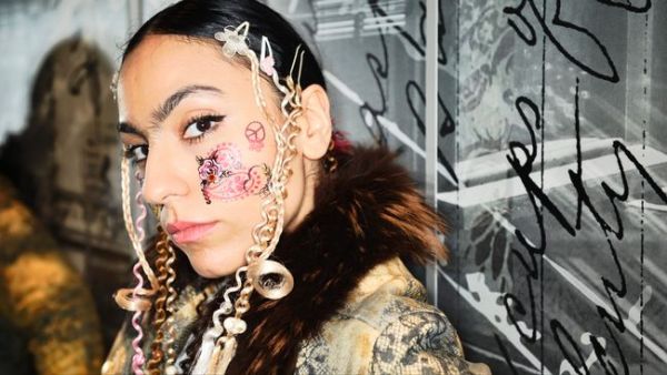 Meet Kurdish Zhala, Sweden's new pop sensation. (Svt.se)