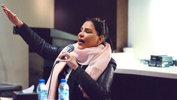 الفنانة الإماراتية أحلام الشامسي