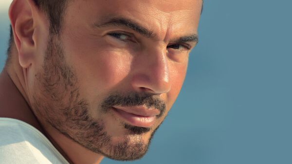 Dance and sing with the uncontested king of Arabic pop 