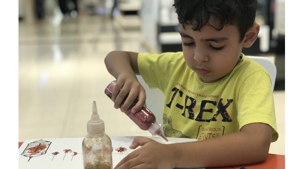 The initiative helps spread the message of compassion and sharing among children during the Holy Month as they get creative and design beautiful boxes that will bring smiles to the faces of those in need.