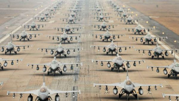 رئيس لجنة العلاقات الخارجية في مجلس الشيوخ يعارض الصفقة - أرشيف