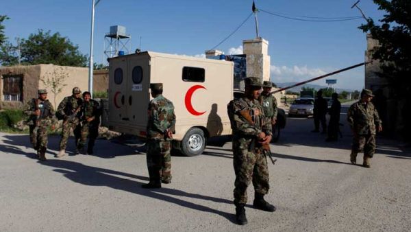 استقالة وزير الدفاع ورئيس هيئة أركان الجيش في افغانستان
