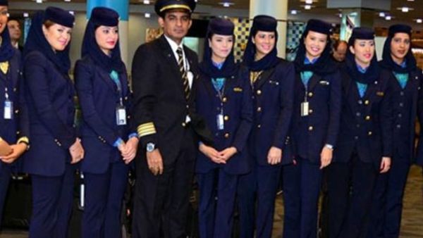 تحجبي يا مضيفة