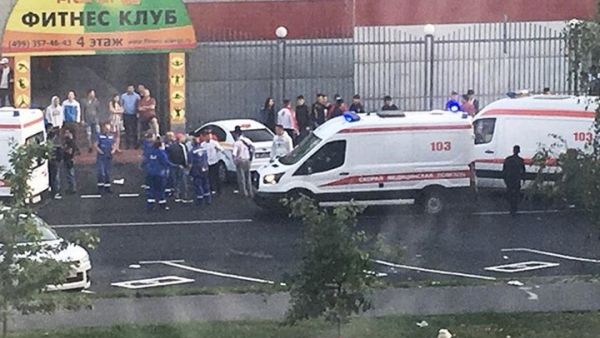 الشرطة تعتقل رجلا أصاب 7 أشخاص في هجوم بسكين وسط باريس
