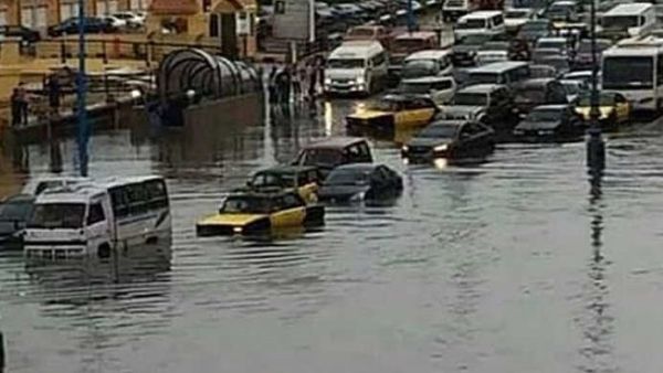 "خلية ارهابية" وراء اغراق الاسكندرية بمياه الامطار