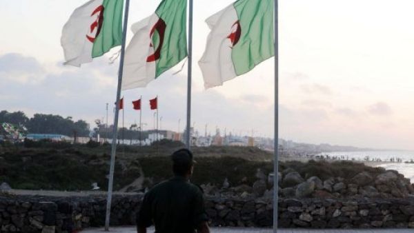 قضية الأسرى تعد من أهم القضايا المحورية والمركزية في الصراع الفلسطيني الإسرائيلي