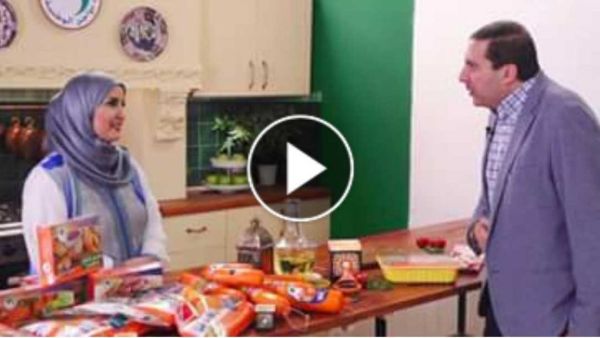 زعم عمر خالد أنه وبعد تجربة دجاج الوطنية من سفرة آسيا عثمان، سيكون "الارتقاء إلى الله في قيام الليل أحلى".

