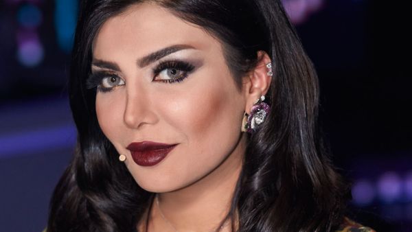 النجمة الكويتية أمل العوضي