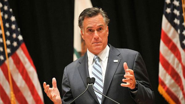 رومني يهاجم ترامب ويقول إنه أثار الاستياء في أنحاء العالم