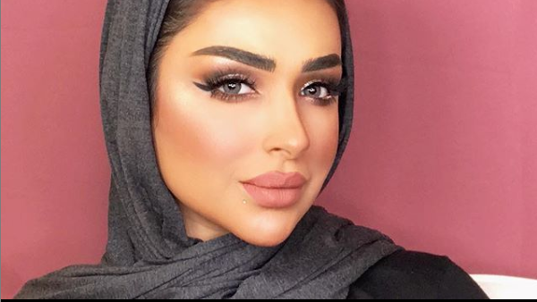 خبيرة التجميل السعودية أمل الأنصاري