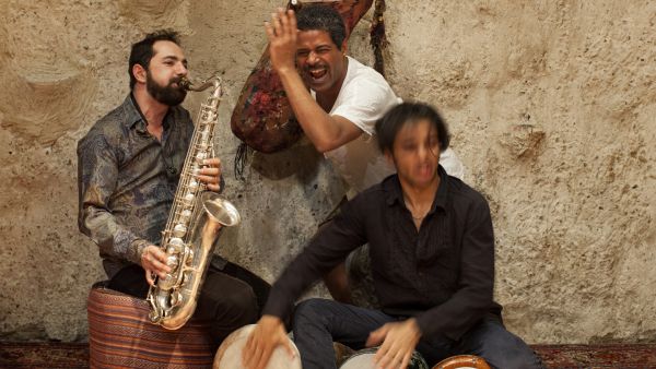 Mainstream Arabic pop music, with artists mainly from Egypt and Lebanon, tends to be far more popular and draw larger crowds in Jordan. (Sequenza 21)
