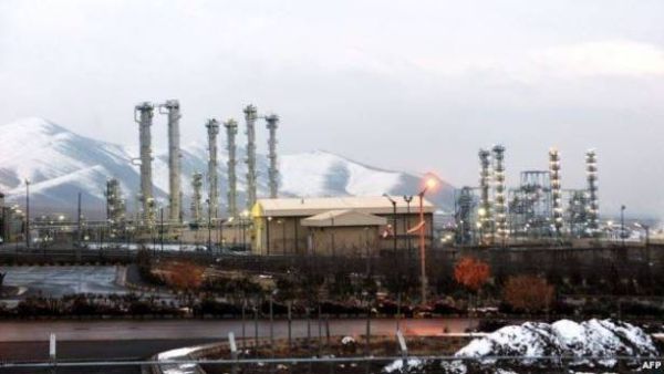 ايران تزيل قلب مفاعل "أراك" النووي وتملأه بالاسمنت