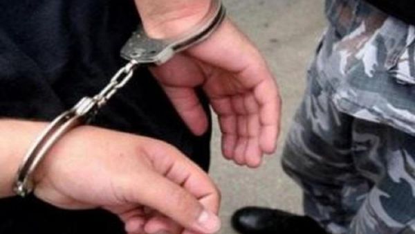 ألقت السلطات التركية القبض على الفنان المصري هشام عبد الله