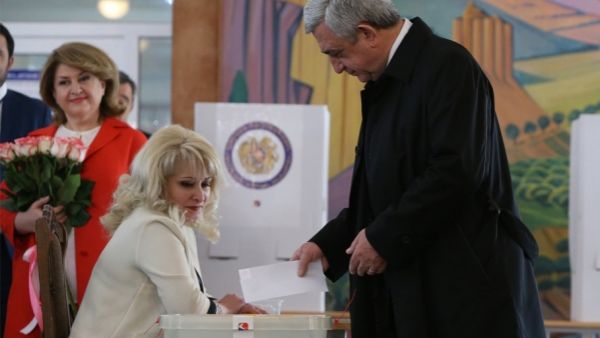 344 ألف و714 شخصا أدلوا بأصواتهم بنسبة 13.32٪