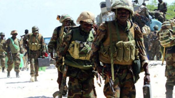 قال سكان إن الطرق أغلقت فى حى بولى حيث وقع إطلاق النار