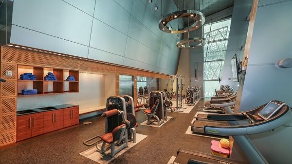 Hamad International Airport won the second place worldwide based on its unique fitness center and art pieces. 