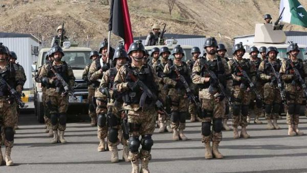 باكستان سترسل قوات إلى السعودية للتدريب والتشاور
