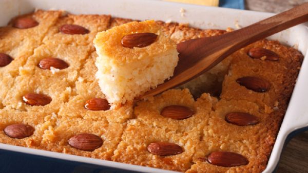 البسبوسة طبقاً من أطباق الحلويات المفضلة لدى الكثيرين


