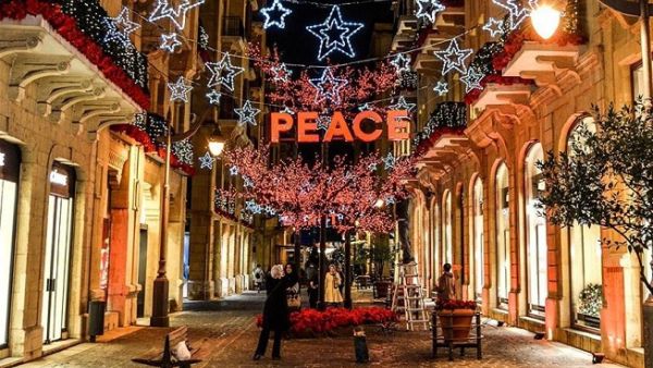 Beirut is filled with sparkly Christmas decorations, but to the dismay of many Lebanese merchants the streets are largely empty of holiday shoppers. (alexander_photography97/ Instagram)