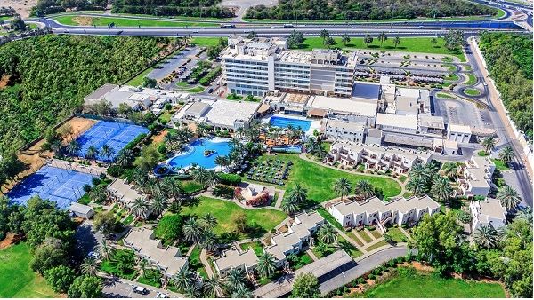 The hotel is poised to give guests the perfect festive experience created around the finest Arabic traditions during the first and second day the holiday.