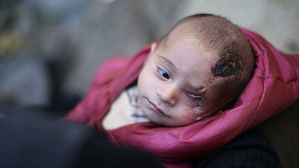  فصيل "أحرار الشام" الذي يسيطر على مدينة حرستا يحاول الوصول إلى هدنة مع الوحدات الحكومية، بوساطة روسية