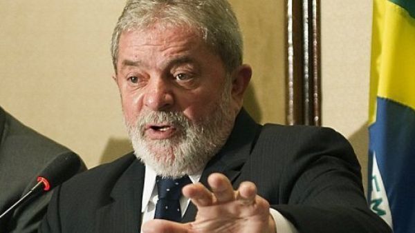 لولا قد ألمح مؤخرا إلى نيته العودة إلى السلطة في 2018