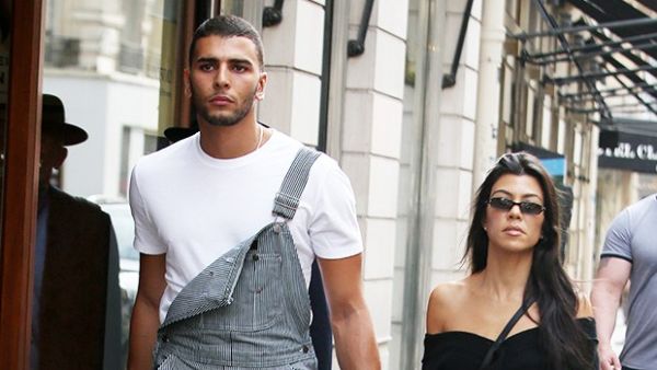 كورتني كارداشيان ويونس بنجيما