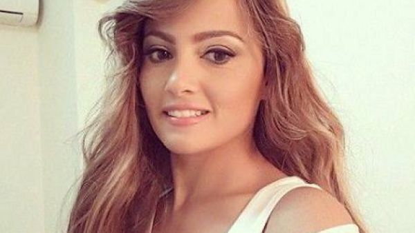 بشرى تعلق على أزمة صورتها مع ممثل أفلام إباحية