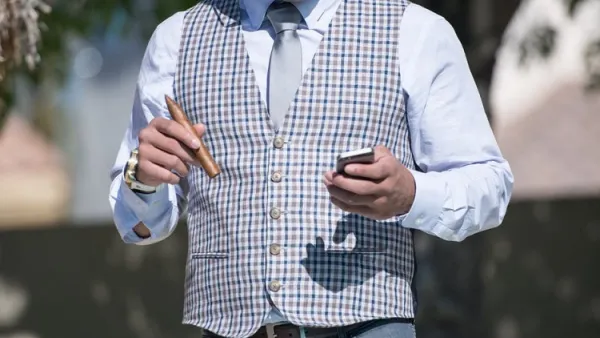New research says cigars may pack the same or more nicotine for users than cigarettes. (Pexels)