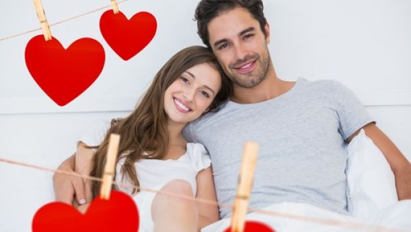 مناسبة عيد الحب لتعبري فيها عن حبك لزوجك وهو يعبر عن حبه لكِ