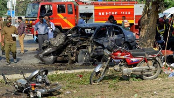 Pakistani security officials inspect the site of an explosion in Lahore on July 24, 2017. (AFP/ File Photo)