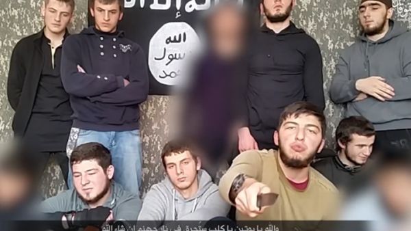 أكد الشبان أن "لا أحد من أهاليهم أو جيرانهم يعلم بانتمائهم لتنظيم داعش