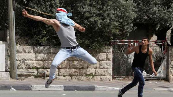 الشاب فارس الرقب (29 عاماً) استشهد صباح اليوم (الاثنين) متأثراً بجروح أصيب بها الجمعة 