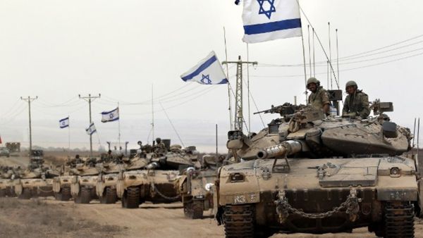 جنرالات إسرائيليون يهددون حماس في جولة على حدود غزة